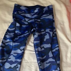 Vineyard vines cropped leggings